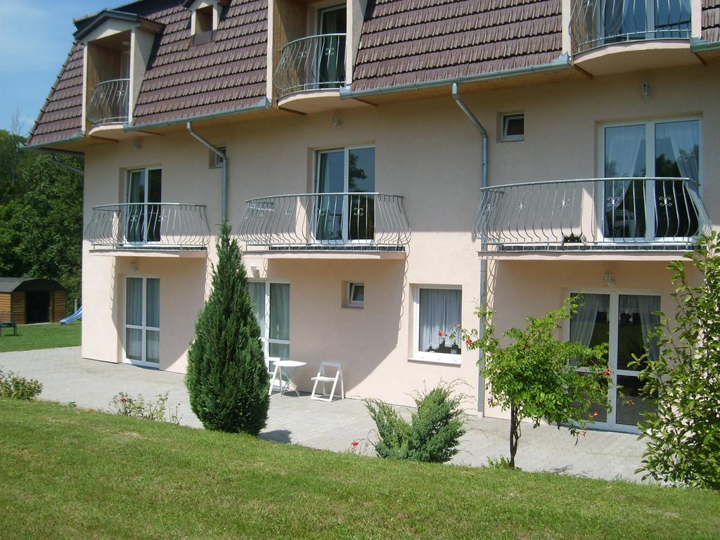 Balla Appartements Залакарош Экстерьер фото